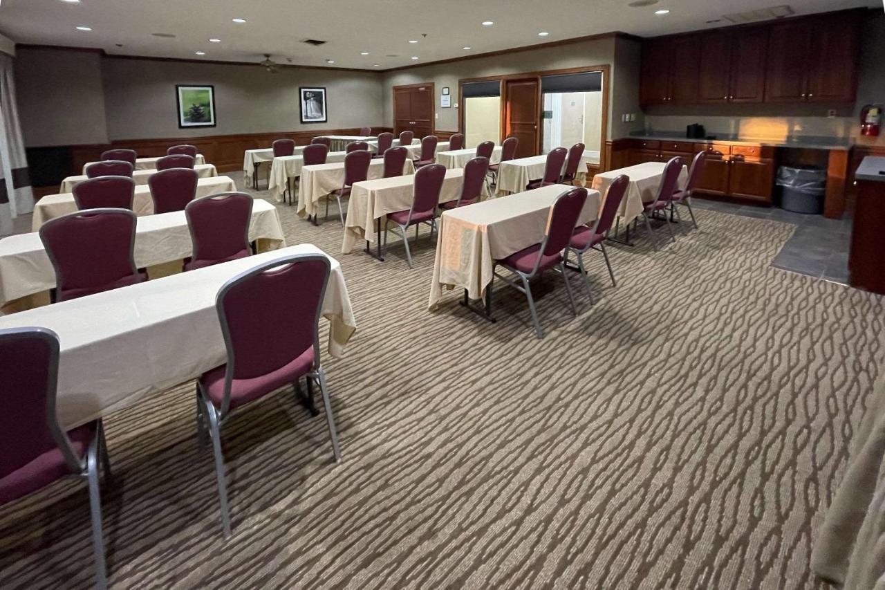 Comfort Inn Pinehurst - Southern Pines Ngoại thất bức ảnh