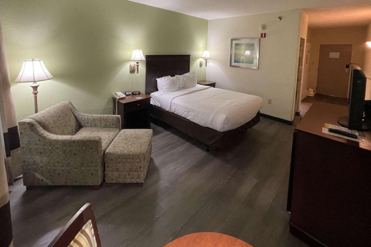Comfort Inn Pinehurst - Southern Pines Ngoại thất bức ảnh
