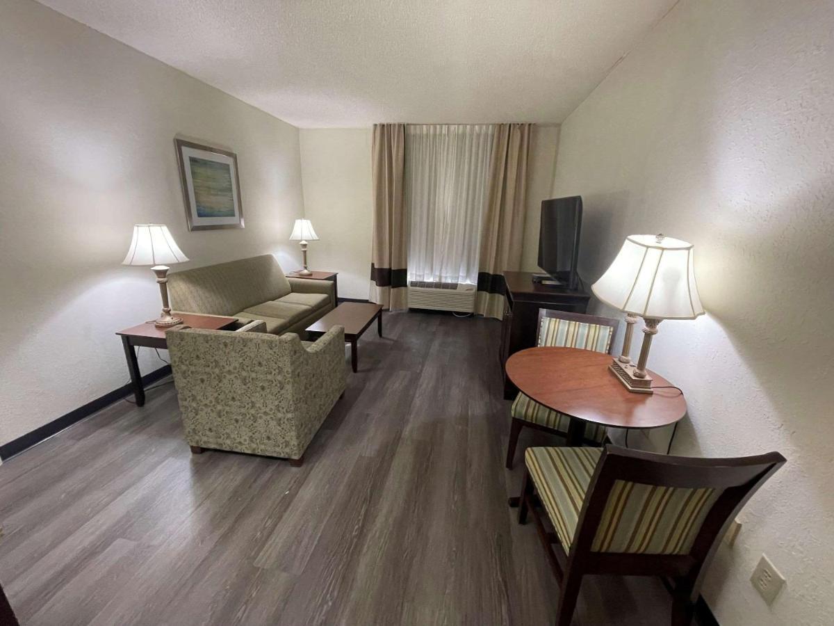 Comfort Inn Pinehurst - Southern Pines Ngoại thất bức ảnh