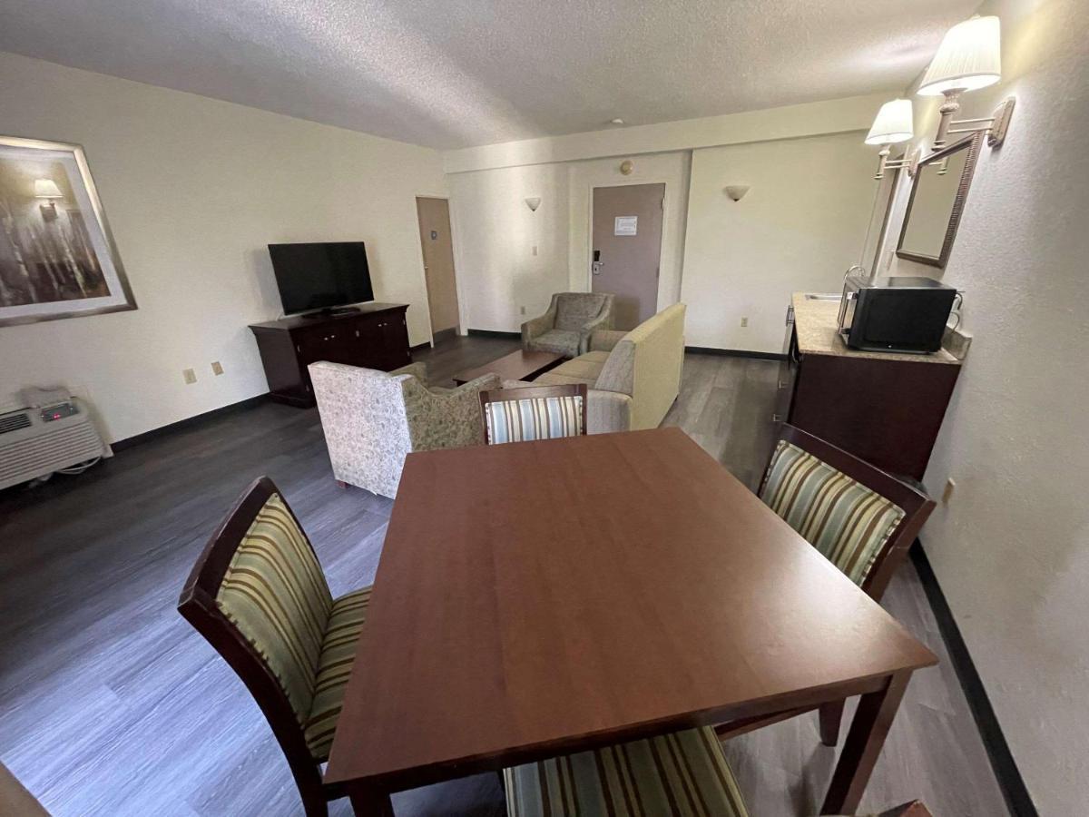 Comfort Inn Pinehurst - Southern Pines Ngoại thất bức ảnh