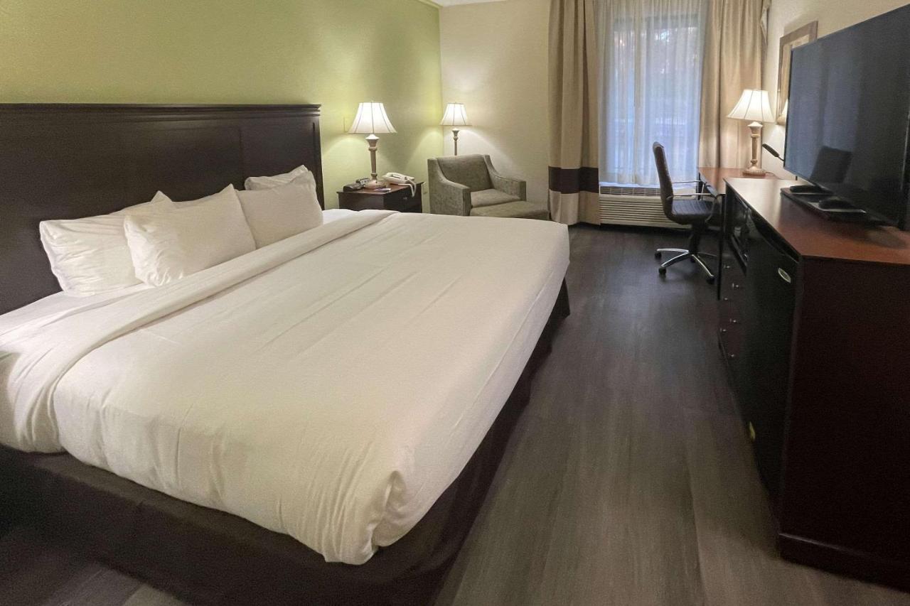 Comfort Inn Pinehurst - Southern Pines Ngoại thất bức ảnh